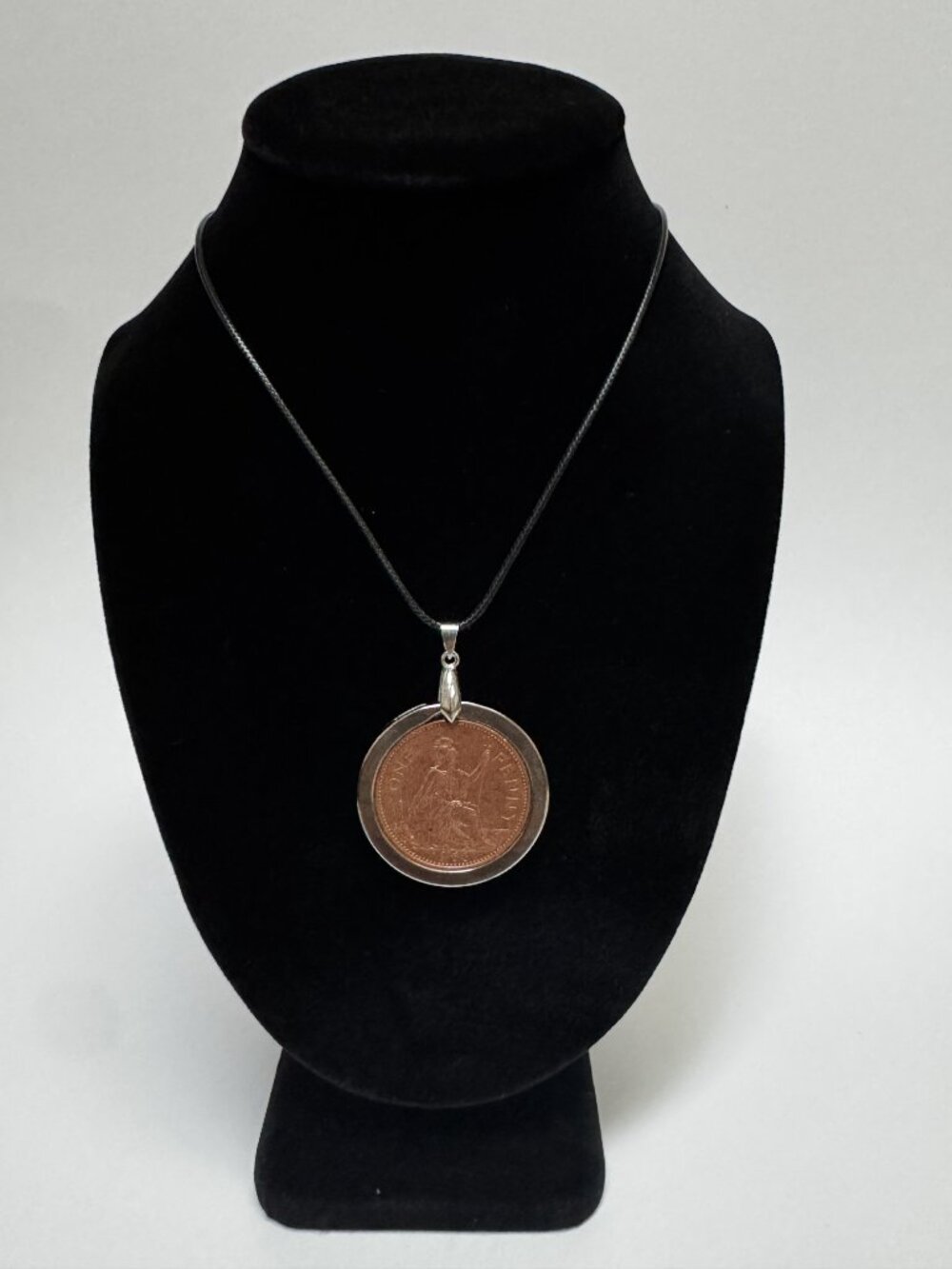 1966 English 1 Penny Coin Pendant, Artisan Vintage Coin Resin Necklace - Picture 2 of 11